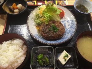 銀の月 博多本店