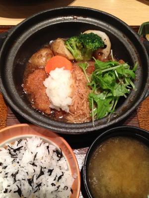 大戸屋 自由が丘南口店