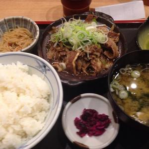 角打 丸の内（かくうち）