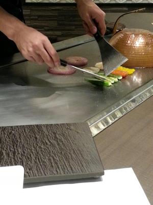 神戸ステーキ 彩ダイニング