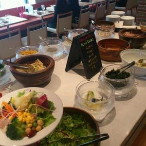 ニーノ カフェ ダイニング（NINO CAFE DINING）