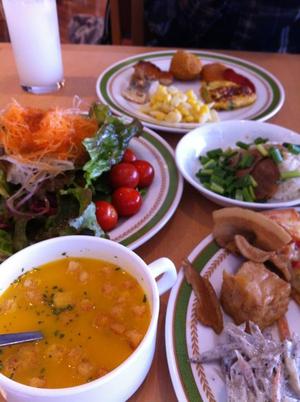 川崎日航ホテル カフェレストラン「NATURA」（ナトゥーラ）